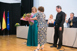 La soprano Ascensión Padilla y el pianista Ernesto Gabaldón tras su actuación. Graduación y clausura del curso del Aula de Mayores de la Universidad de Málaga. Campus de Teatinos. Junio de 2018