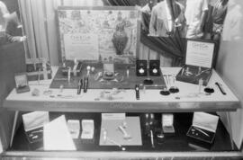Málaga. Escaparate de Montañés. Agosto de 1963