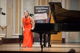Concierto de Paula Coronas en homenaje a la Facultad de Económicas. Teatro María Cristina. Mayo de 2015