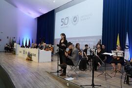 Actuación de Fátima Calderón y José Antonio 'Valen'. Solemne Acto de Apertura del Curso Académico 2022/2023 de las Universidades Andaluzas. Escuela Técnica Superior de Ingeniería Informática y Telecomunicaciones. Septiembre de 2022