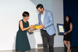 Entrega del premio a la Mejor Trayectoria Deportiva a Bernardo Rodríguez "Berni". Gala del Deporte Universitario 2019. Escuela Técnica Superior de Ingeniería de Telecomunicaciones. Junio de 2019