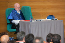 Antonio Luque en su investidura como Doctor "Honoris Causa" por la Facultad de Ciencias de la Universidad de Málaga. Edificio del Rectorado. Octubre de 2016