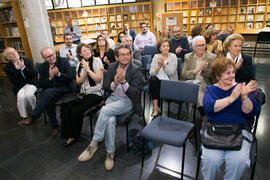 Asistentes al homenaje a Pablo García Baena y Antonio Garrido. Biblioteca General. Octubre de 2018
