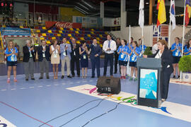 Intervención de Rosaura Méndez. Ceremonia de clausura del Campeonato del Mundo Universitario de Balonmano. Antequera. Julio de 2016