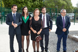 José Ángel Narváez con la familia del homenajeado. Homenaje en recuerdo del profesor José María Troya. Escuela Técnica Superior de Ingeniería Informática. Octubre de 2016
