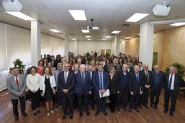 Retrato de grupo. Presentación del libro "50 años de doctores Honoris Causa por la Universidad de Málaga". Facultad de Ciencias Económicas y Empresariales. Febrero de 2024