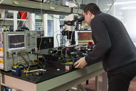 Laboratorio de Tecnologías Fotónicas. Escuela Ténica Superior de Ingeniería de Telecomunicación. Enero de 2017