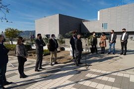 Intervención de José Luis Martín García en la inauguración de su escultura en la Facultad de Estudios y Sociales y del Trabajo de la Universidad de Málaga. Campus de Teatinos. Marzo de 2021