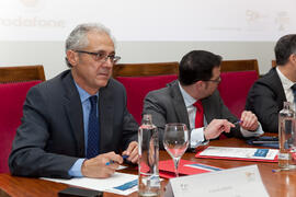 Mesa de trabajo "Palancas de crecimiento: una visión sectorial", durante la jornada del II Día de la Economía Andaluza. Facultad de Ciencias Económicas y Empresariales. Febrero de 2015
