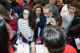 Estand de Enfermería. Jornadas de Puertas Abiertas de la Universidad de Málaga. Complejo Polideportivo Universitario. Abril de 2016