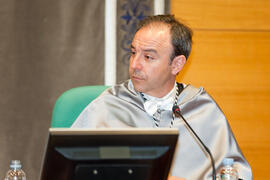 Pedro Farias Battle en la investidura como Doctores "Honoris Causa" de Michelle Mattelart y Armand Mattelart por la Facultad de Ciencias de la Comunicación de la Universidad de Málaga. Rectorado. Abril de 2014