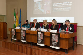 Inauguración de las VIII Jornadas Andaluzas de Enseñanza de Economía y entrega de premios de las VII Olimpiadas de Economía. Facultad de Ciencias Económicas y Empresariales. Febrero de 2015