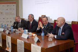 Nombramiento de Antonio Vázquez Romero como Alumno de Honor de la Facultad de Económicas de la Universidad de Málaga. Facultad de Ciencias Económicas y Empresariales. Marzo de 2015