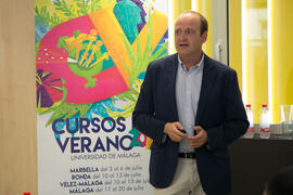 Ponencia de David Bueno. Curso "UnBlockingChain Summer: descifrando la cadena de bloques". Cursos de Verano de la Universidad de Málaga. Málaga. Julio de 2018