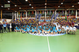 Equipos ganadores y voluntarios. Acto de clausura y entrega de medallas. 14º Campeonato del Mundo Universitario de Fútbol Sala 2014 (FUTSAL). Antequera. Julio de 2014