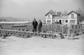 Málaga. Máquina de Zafra en las playas de la Misericordia. Marzo de 1963