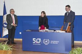 Toma de posesión de Carmen María González Domenech como profesora titular del Área de Microbiología de la Universidad de Málaga. Toma de posesión de nuevos catedráticos y profesores titulares de la Universidad de Málaga. Paraninfo. Noviembre de 2023