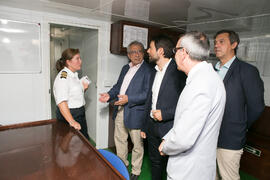 Visita al buque de investigación UCADIZ. Presentación del I curso de verano "Mares de Andalucía". Puerto de Málaga. Julio de 2018