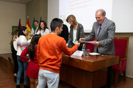 Entrega de premios del IX y X Reto Gestalentum. Facultad de Ciencias Económicas y Empresariales. Diciembre de 2019