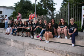 Grupo de voluntarias de la Asociación Ayuca en el concierto de Dorantes. Cursos de Verano de la Universidad de Málaga. Ronda. Julio de 2018