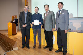 Entrega de becas. V Foro Arquia/Próxima 2016: Futuro Imperfecto. Paraninfo. Octubre de 2016