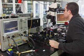 Laboratorio de Tecnologías Fotónicas. Escuela Ténica Superior de Ingeniería de Telecomunicación. Enero de 2017