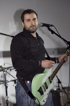 Presentación de videoclip y concierto del taller "1+1 Fusión Cultural Atalaya, 2ª Fase" por la Universidad de Málaga. Paraninfo. Abril de 2010