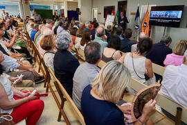 Intervención de Francisco de la Torre en la inauguración del mural de Ángel Idígoras en la Facultad de Ciencias Económicas y Empresariales de la Universidad de Málaga. Campus de El Ejido. Junio de 2022