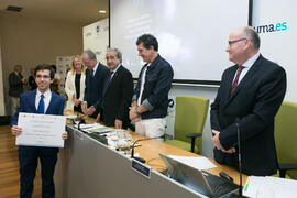 Álvaro López. Acto de la Fundación Lágrimas y Favores. Entrega de los Premios de Investigación de la Cátedra de Estudios Cofrades. Rectorado. Abril de 2019