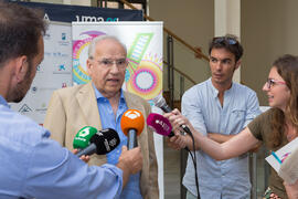 Rueda de prensa de Alfonso Guerra. Curso "Geopolítica y leyenda negra". Cursos de Verano de la Universidad de Málaga. Málaga. Julio de 2019