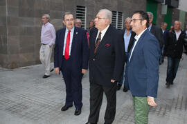 Momentos previos a la inauguración de la plaza Pintor Eugenio Chicano. Málaga. Noviembre de 2016