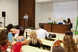 Intervención de Gaspar Garrote. Graduación en el CIE de la Universidad de Málaga. Centro Internacional de Español. Agosto de 2014