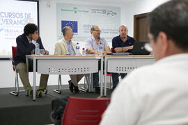 Mesa redonda. Curso "Patrimonio y Turismo Cultural". Cursos de Verano de la Universidad de Málaga. Vélez Málaga. Julio de 2018