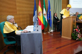 Manuel García Sillero y Edmund Neugebauer en su investidura como Doctor "Honoris Causa" por la Facultad de Medicina de la Universidad de Málaga. Edificio del Rectorado. Noviembre de 2016