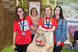 Estand de la Biblioteca Universitaria. Jornadas de Puertas Abiertas de la Universidad de Málaga. Complejo Polideportivo Universitario. Abril de 2016