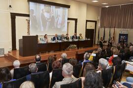 Entrega de la Medalla de Oro de la Facultad de Medicina de la Universidad de Málaga a Francisco de la Torre en la celebración de su 50 Aniversario. Facultad de Medicina. Octubre de 2022