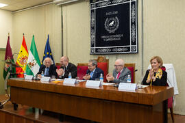 Mesa presidencial. Nombramiento de José Sánchez Maldonado como Alumno de Honor de la Facultad de Ciencias Económicas y Empresariales. Facultad de Ciencias Económicas y Empresariales. Diciembre de 2019