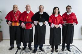 Retrato de grupo previo a la investidura de Emilia Casas Baamonde como Doctora "Honoris Causa" por la Facultad de Derecho de la Universidad de Málaga. Paraninfo. Noviembre de 2022