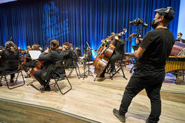 Músicos ensayando. Concierto de Bandas Sonoras de la 31 edición de Fancine de la Universidad de Málaga. Auditorio de la Escuela Técnica de Ingeniería de Telecomunicaciones e Informática. Noviembre de 2021