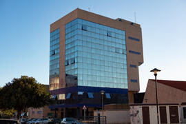 Edificio del Instituto de Investigación y Biblioteca de I+D. Campus de Teatinos. Diciembre de 2020
