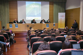 Mesa 1: "La perspectiva de las Naciones Unidas". Jornada "Brexit y Gibraltar. Un reto con oportunidades conjuntas". Edificio del Rectorado. Febrero de 2017