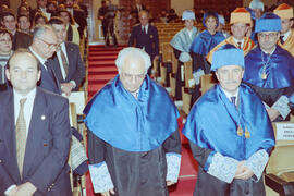Investidura como Doctor "Honoris Causa" de D. Esteban Martín Rodríguez Cairo por la Universidad de Málaga. Paraninfo. Noviembre de 1999