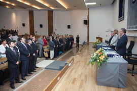 Homenaje a los jubilados y al personal que cumple 25 años de servicio en la Universidad de Málaga. Paraninfo. Octubre de 2012