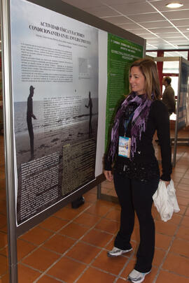 Presentación de pósters. 4º Congreso Internacional de Actividad Físico-Deportiva para Mayores. Complejo Polideportivo Universitario. Marzo de 2011