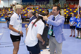 Entrega de medallas. Rumanía segunda clasificada en la categoría femenina. Ceremonia de clausura del Campeonato del Mundo Universitario de Balonmano. Antequera. Julio de 2016