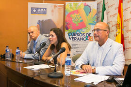Intervención de Elsa Marina Álvarez en la presentación del curso "La medicina del futuro a debate". Cursos de Verano de la Universidad de Málaga. Málaga. Julio de 2018