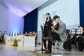 Actuación de Fátima Calderón y José Antonio 'Valen'. Solemne Acto de Apertura del Curso Académico 2022/2023 de las Universidades Andaluzas. Escuela Técnica Superior de Ingeniería Informática y Telecomunicaciones. Septiembre de 2022