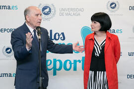 Pedro Montiel y Tecla Lumbreras. Inauguración de la exposición "Málaga en el Objetivo". Complejo Polideportivo Universitario. Mayo de 2019