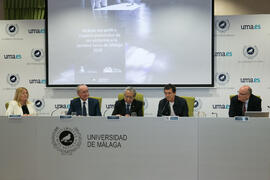 Acto de la Fundación Lágrimas y Favores. Entrega de los Premios de Investigación de la Cátedra de Estudios Cofrades. Rectorado. Abril de 2019