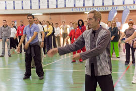 Taller de Tai Chi Chuan. 3º Congreso Internacional de Actividad Físico-Deportiva para Mayores de la Universidad de Málaga. Palacio de Ferias y Congresos de Málaga. Marzo de 2009